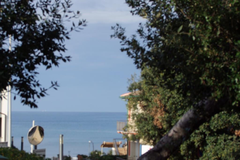 La Zattera Camere San Vincenzo Eksteriør bilde